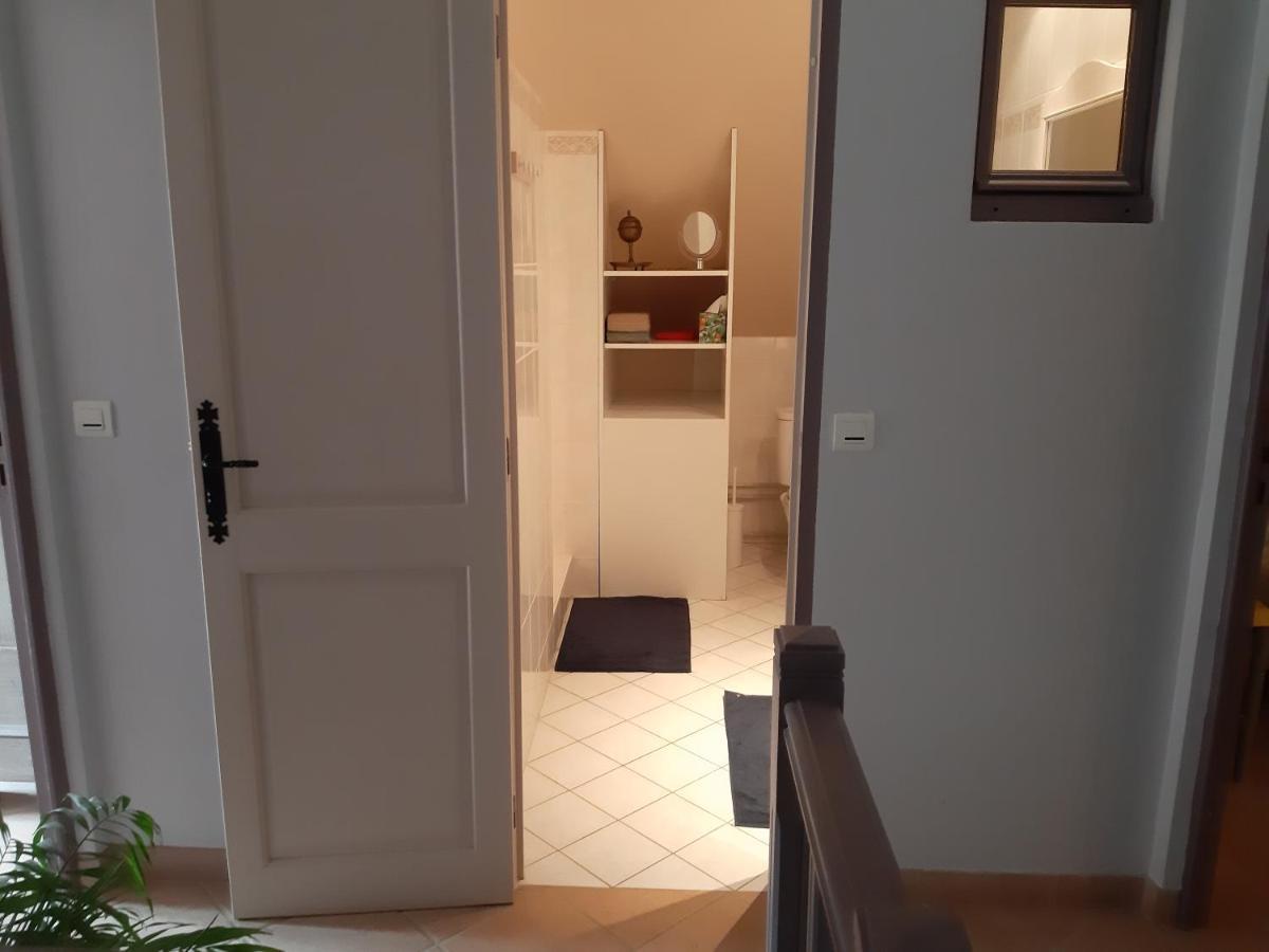 La Grange Des Lisieres Bed & Breakfast Rouvres  ภายนอก รูปภาพ
