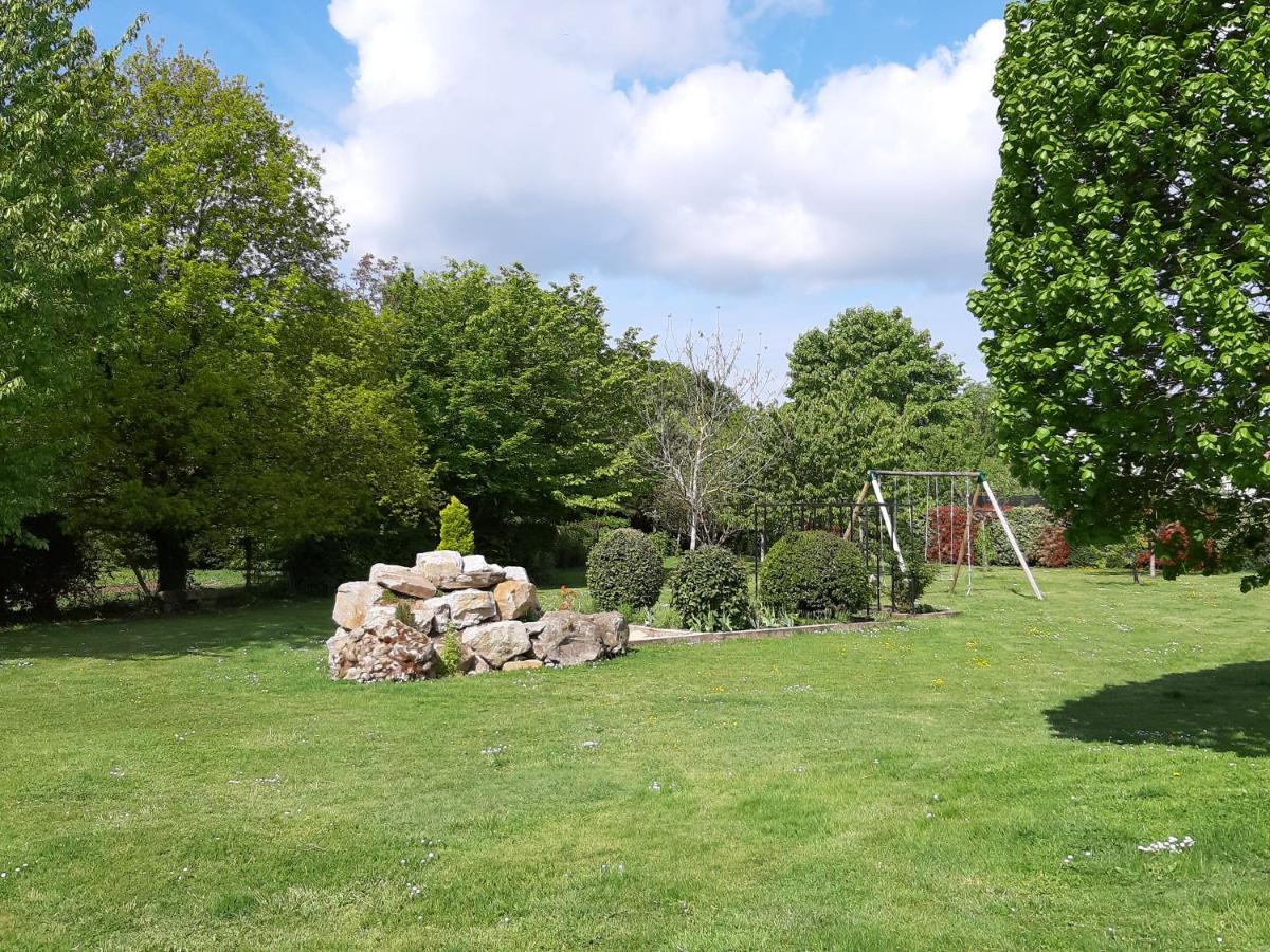 La Grange Des Lisieres Bed & Breakfast Rouvres  ภายนอก รูปภาพ